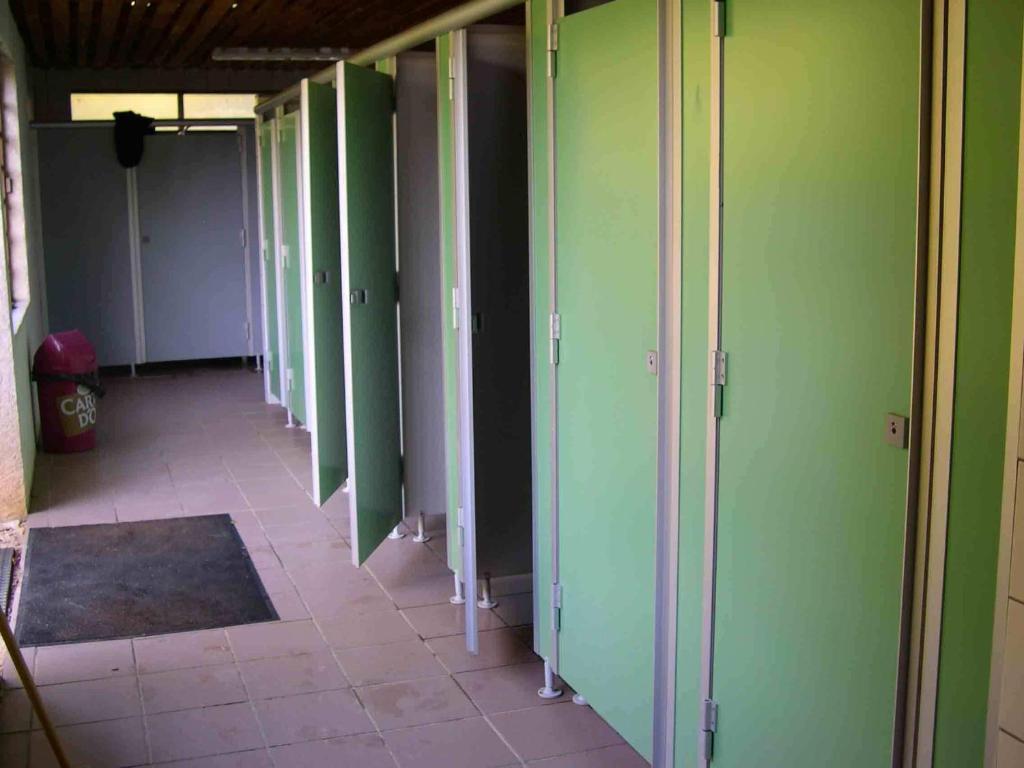 Camping De La Croix D'Arles Bourg  Δωμάτιο φωτογραφία